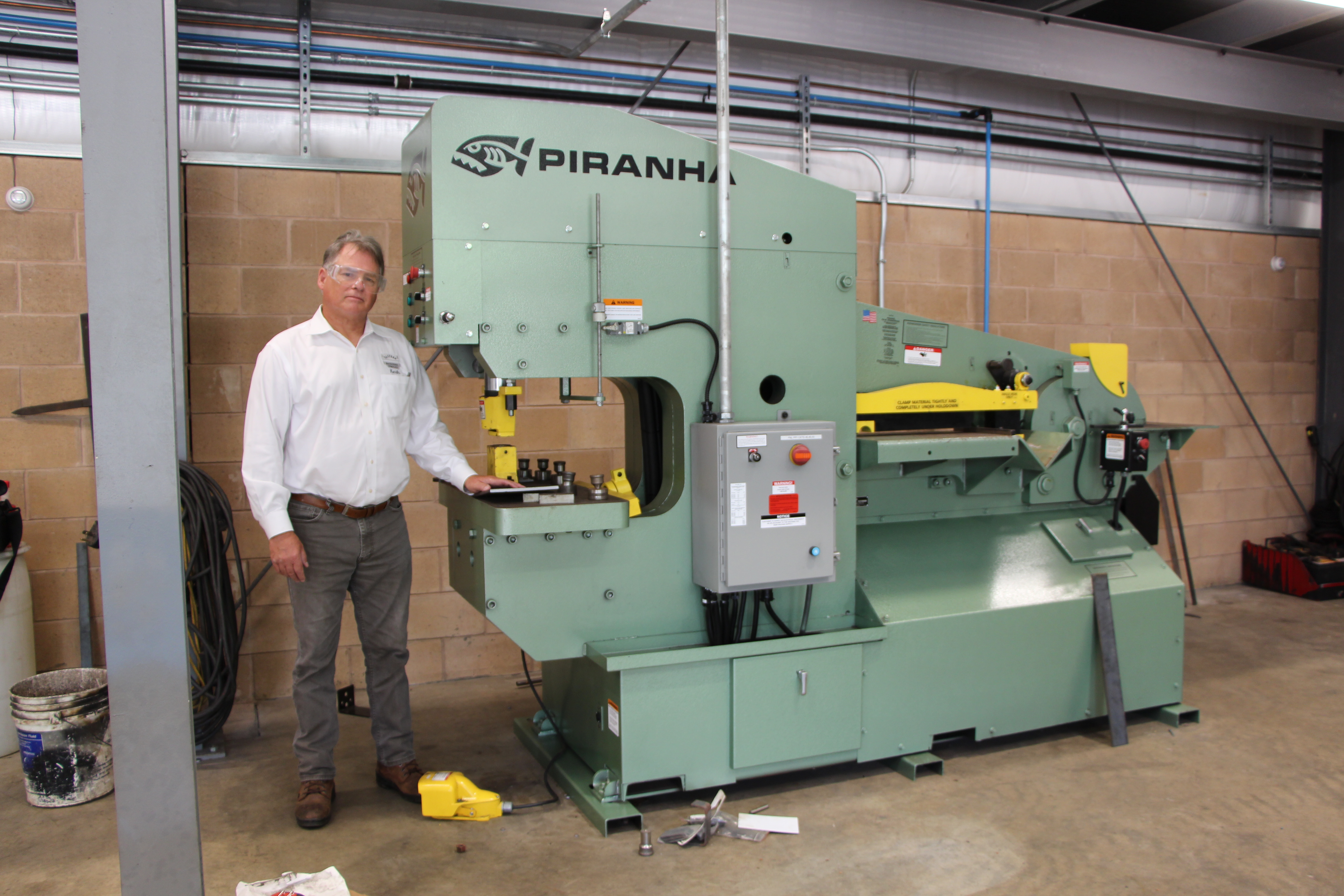 Eastern Machinery - Ironworker